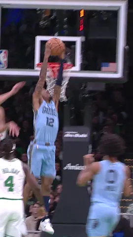 Double Clutch 😮‍💨 #memphisgrizzlies #jamorant 