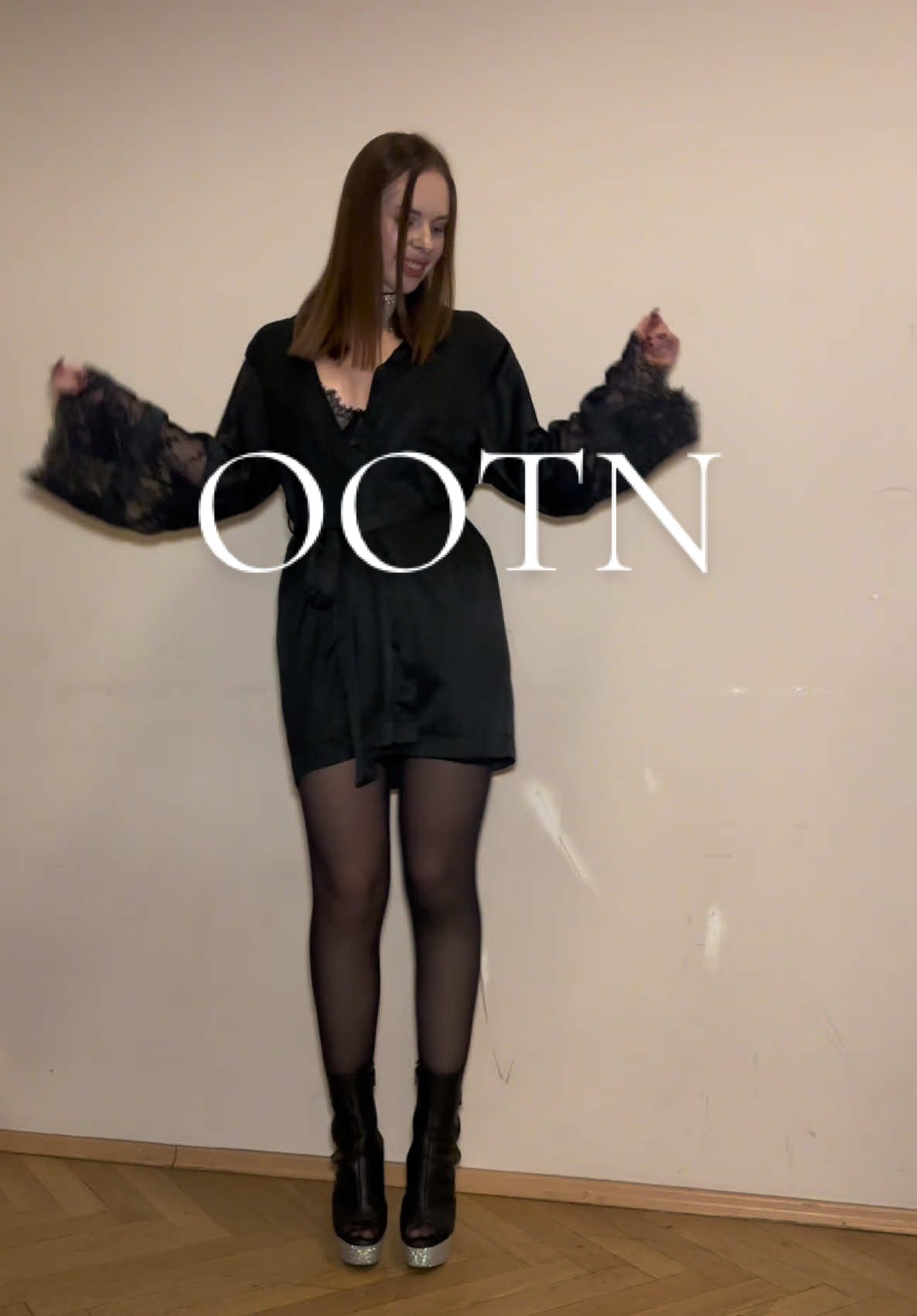 Outfit of the night#getreadywithme #grwm #oofd #mystyle #fashiontiktok #model #strip #stripper 