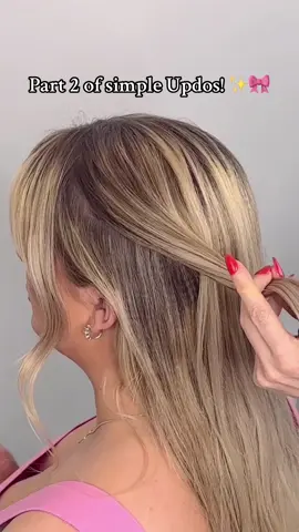Super simple updo thst anyone can do! ✨🎀#partyhairstyle #easyhairstyles #simplehairstyle #updo #christmashair 