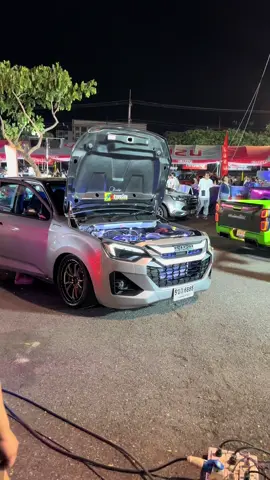 เจ้าของรถมาคุมงานเองเลยครับวันนี้ ผมมีหน้าที่แค่ขับรถมาจอด😆🤣 #ประธานบอล #ท้ายสุดทางรัก #บอลไม่สนโลก🌎🔥 #อาร์ทการยางเกาะโพธิ์ 