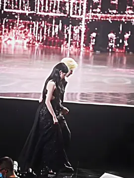 They look so elegant #fyp #cdrama #chinesedrama #dorama #cdramaedits #fangsoffortune #houminghao #tianjiari #chenduling #chengxiao #cdrama