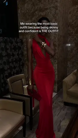 This red dress thou 😻 #fyp #reddress #bodypositivity #skinnygirl #dinnerdress #outfitinspo #model 