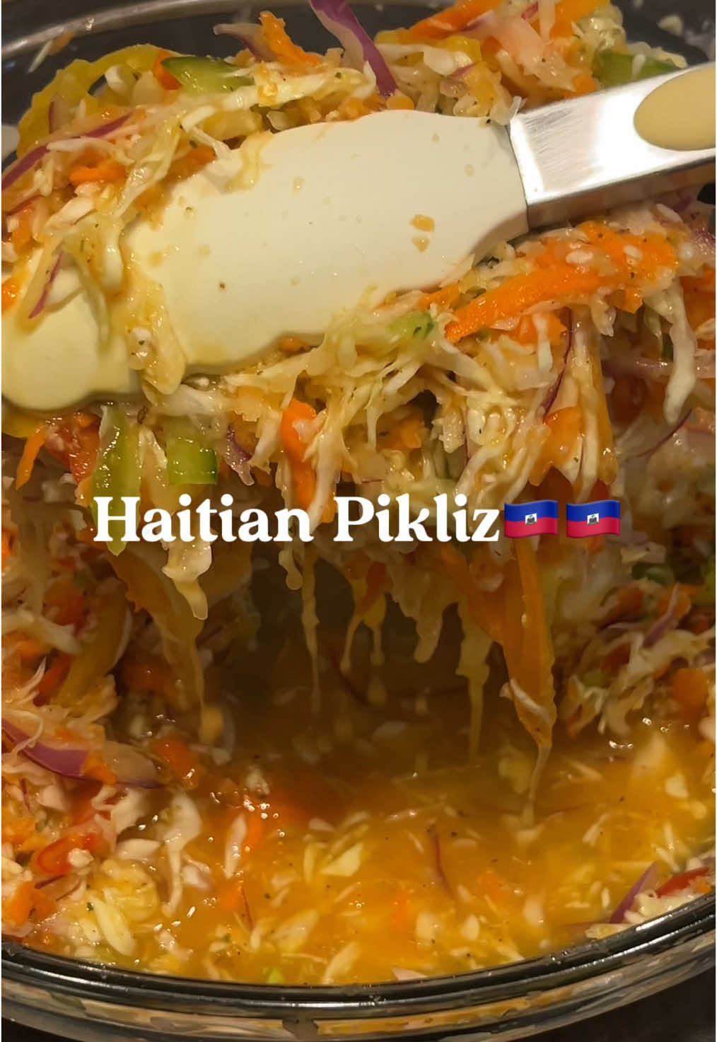 Haitian Pikliz 🇭🇹 #haitianpikliz #pikliz #haitian #haitianfood #manjeayisyen #pouou #haitianrecipes #tokfood #cuisinehaitienne #pourtoi #manjelakay #antilles #haitiantiktok🇭🇹 