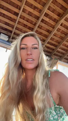 Is this the right thing to do? #sugarmommy #takecareofyou #spoil #blonde #lookaftermyman 