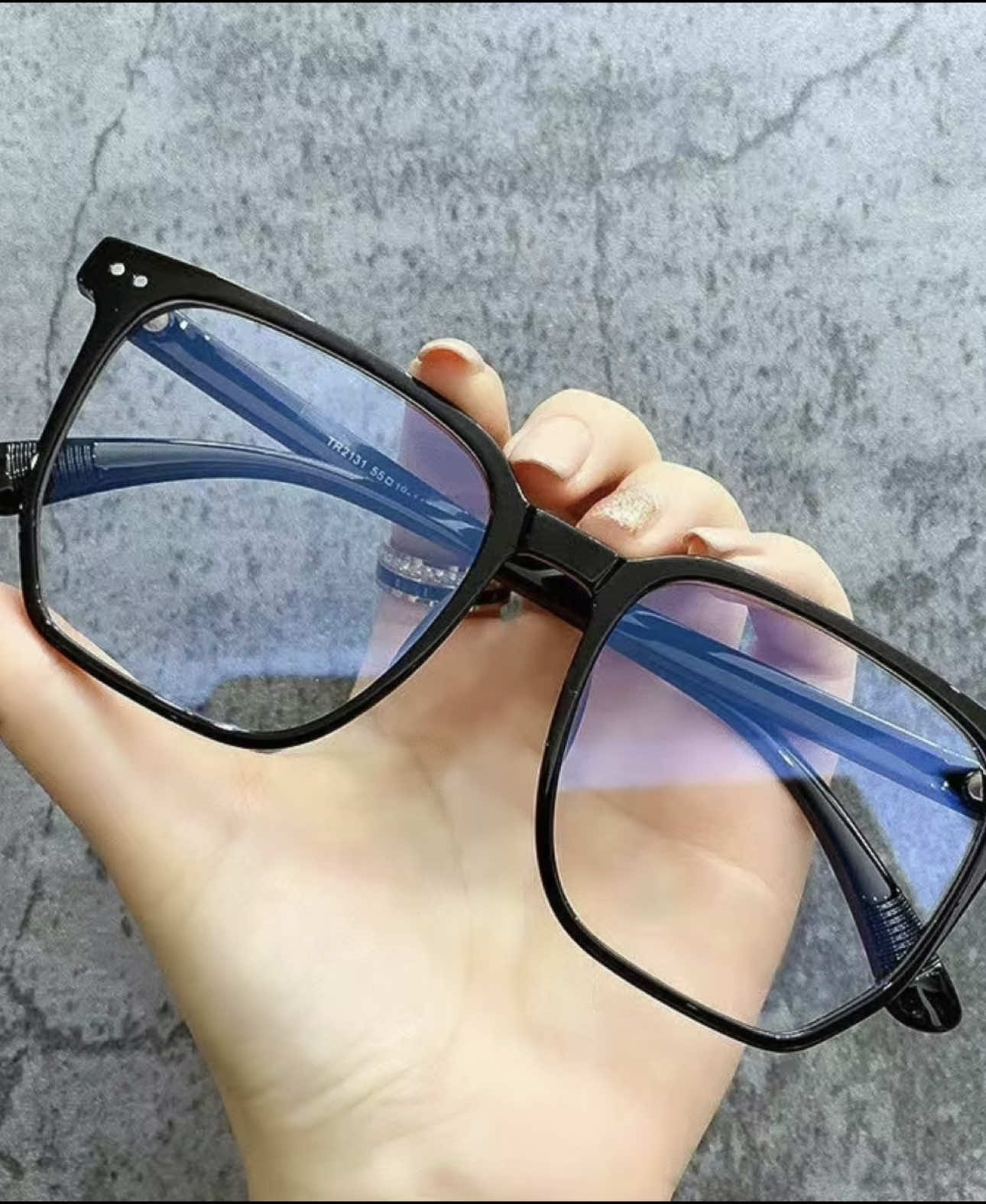 พิกัดแว่น✨#เจ้าจอยติดรีวิว🐳 #tiktoklook #แฟชั่น #tiktokshop #แว่นตา #แว่นสายตา #แว่นสายตาสั้น 