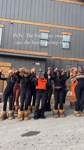 The fur boot bandits are back ✨ #sistergoals #furbootsoutfit #familytrip 