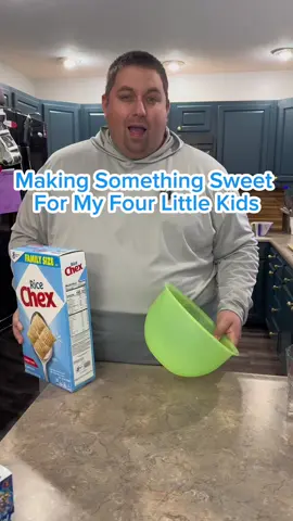 This one Always makes my boys bark at the cat #puppychow #Recipe #holmescooking