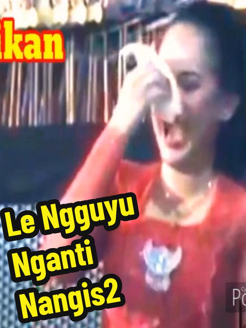 Sinden Ayu Nganti Kekelen Merga Kuncung. Selengkapnya di MURIDE PAK JOKO BONANG Channel  #dalangseno #viralvideo #budayaindonesia 