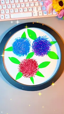 All the necessary materials are available at the link in my profile!  🤗 @arttok.w #creativekids #kidscrafts #diyforkids #craftingwithkids #handsonlearning #FamilyFun #kidsactivities #artwithkids #funwithkids #artforkids #craftideas #childhoodcreativity #earlychildhoodeducation #homeschoolart #diyprojects #momlife #parentingfun #artsandcrafts #artactivities #usaparents #kidscreate #americanmoms #familycrafts #ChristmasArt #KidsChristmasArt #HolidayArt #ChristmasDrawings #ChristmasCrafts #ChristmasForKids #merrychristmas 