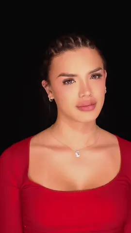 ¿Estaban asustados? JAJAJA Yo DAÑAR mi cabello? JAMÁS JAJAJA makeup por @PECA 