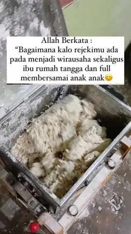 klik keranjang kuning mesin yang aku pake yah #mesinpengaduk #mesin #alatkerja #umkmindonesia 