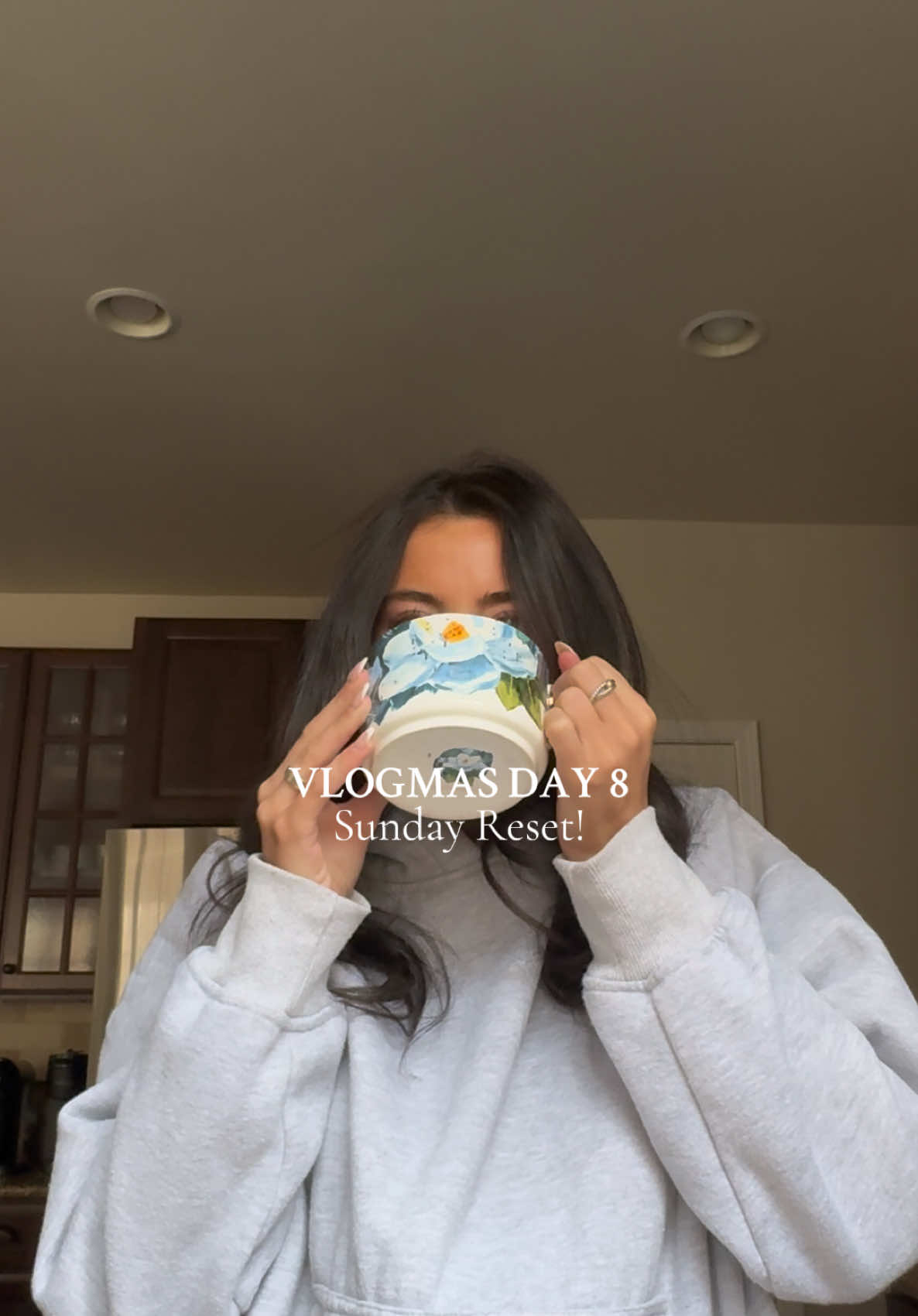 VLOGMAS day 8! #Vlogmas 