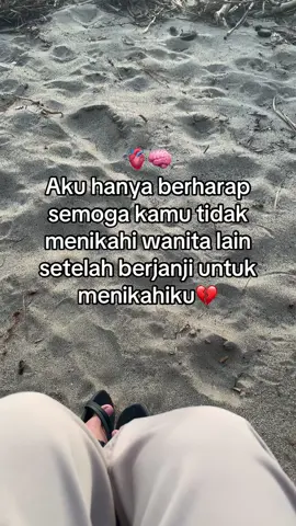 #fy #fypage #fyppageforyou #fyppagee #sadstory🥀😥 #sad #katakatasad #xbca #masukberanda 