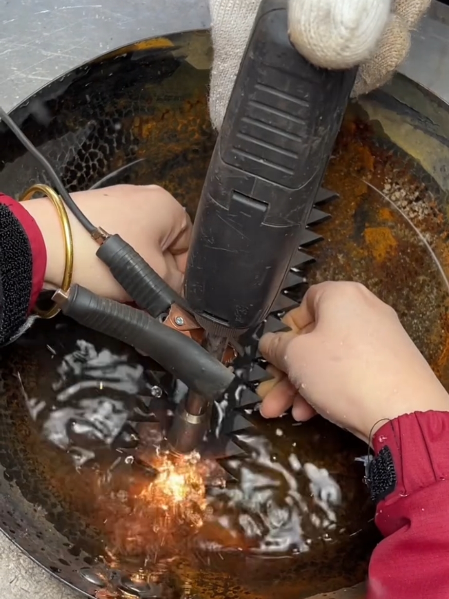 #satisfying #machines #in #action 