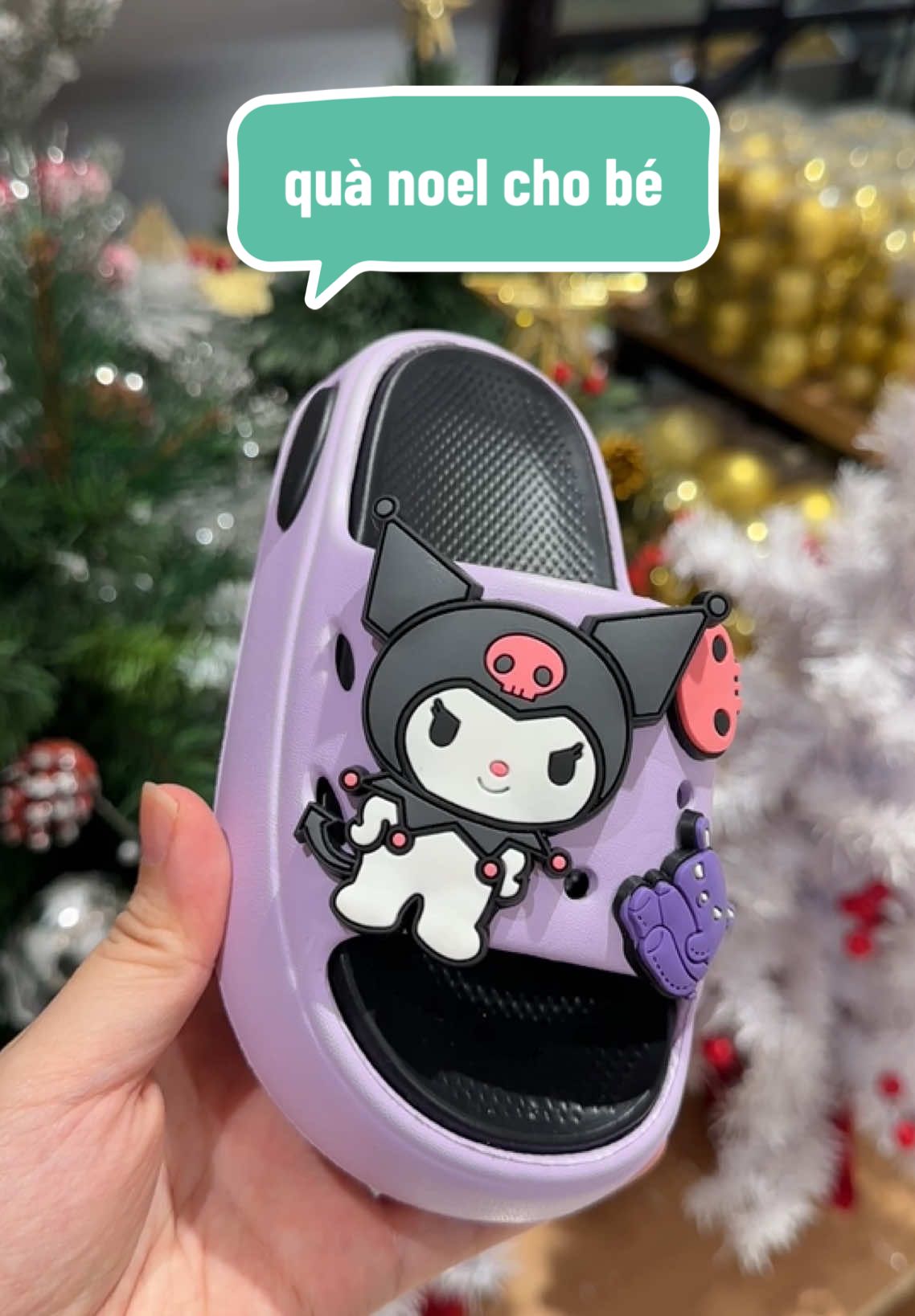 Sắp Noel rồi ba mẹ mua quà cho con chưa ? ☺️ #depsuccrocs #kuromi #dépkuromichobegai 