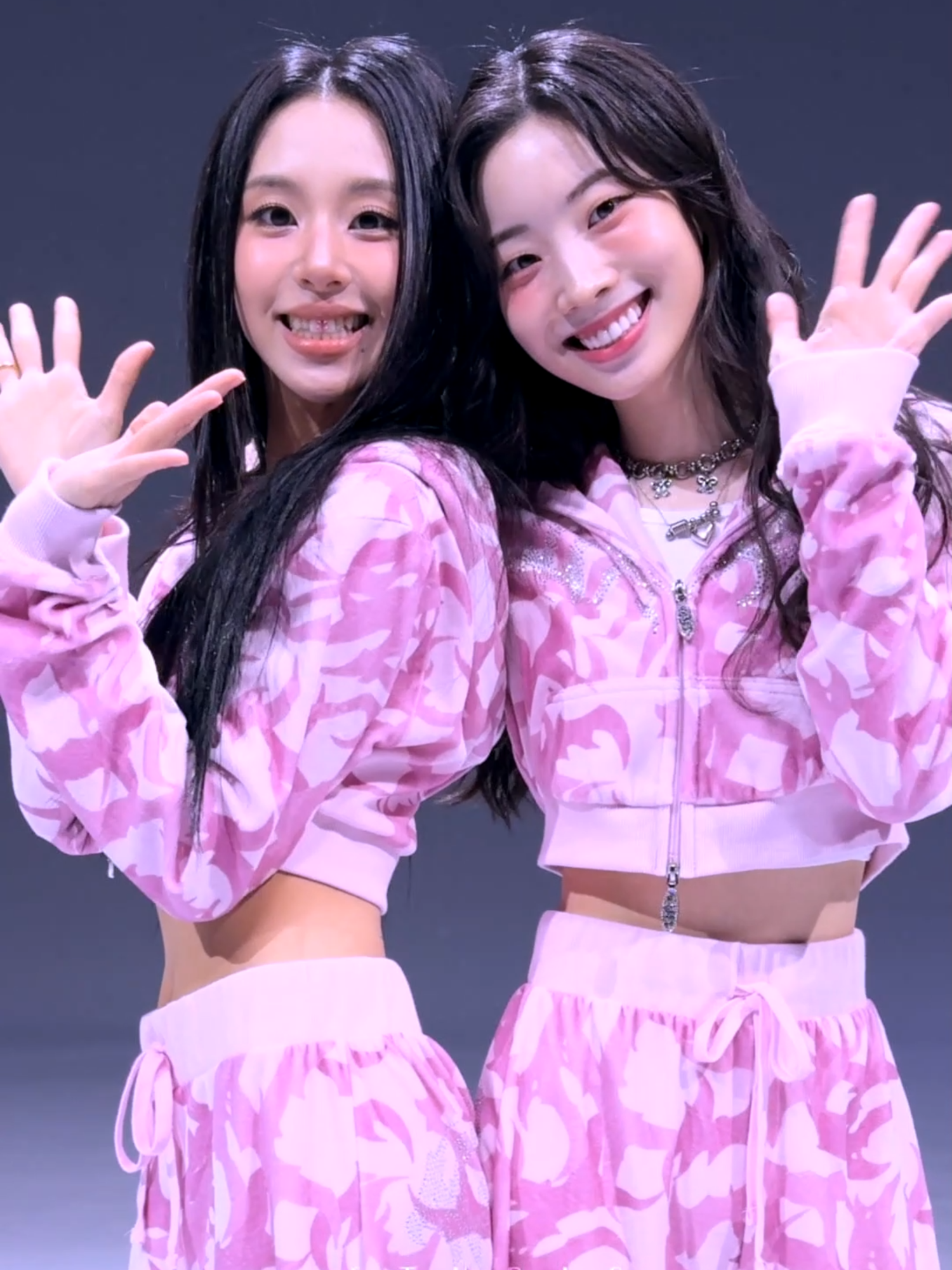 #STRATEGY 💗 #ColorPicked by TWICE ⠀ #TWICE #STRATEGY #트와이스 @twice_tiktok_official #M2 #STUDIOCHOOM #스튜디오춤