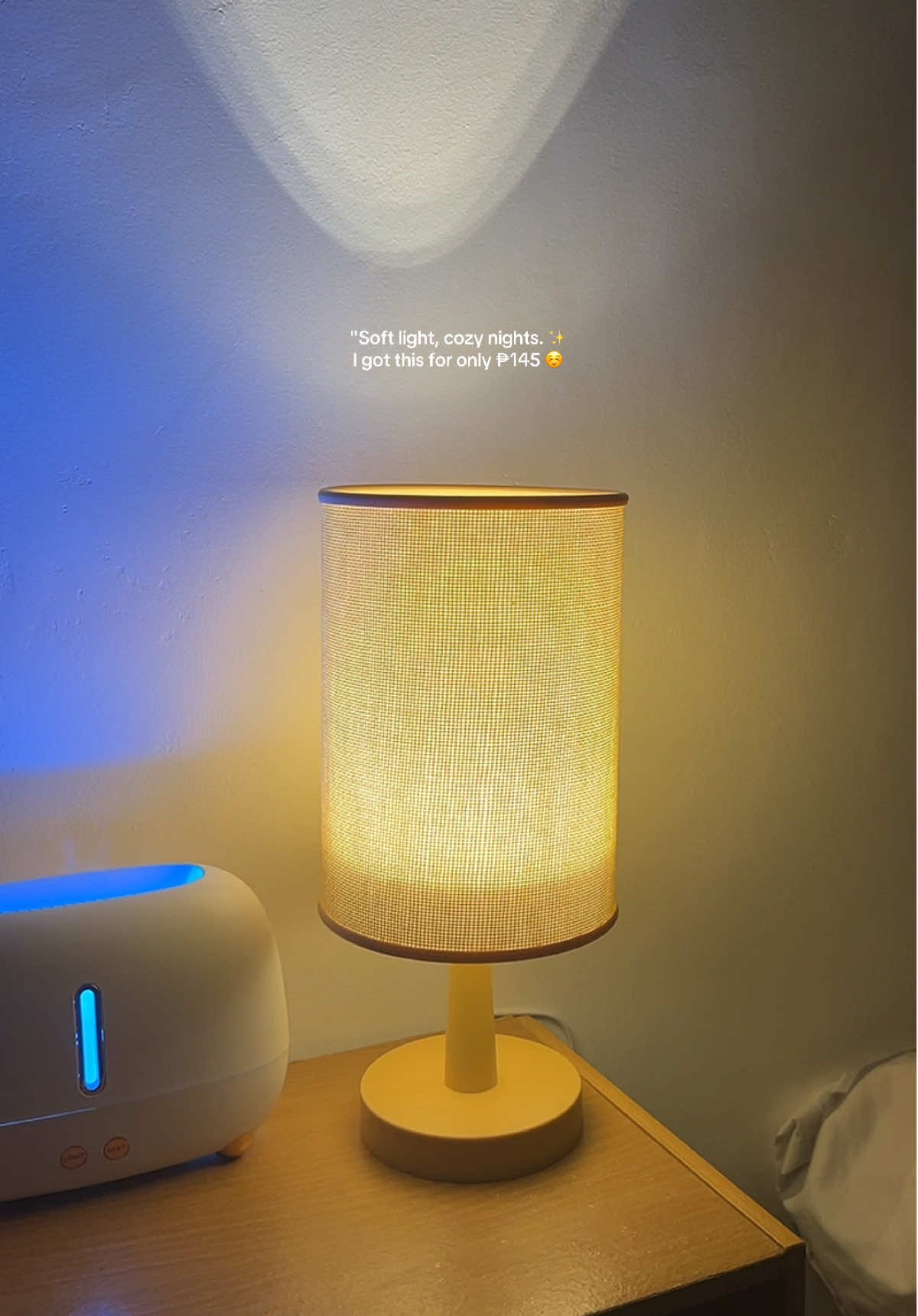 The perfect lamp for late-night reading and peaceful sleep. Get yours now for only ₱145!!!  #bedsidelamp #lamp #readinglamp #lampforbedroom #cozyroom #lampshade #fyp #viral #trending 