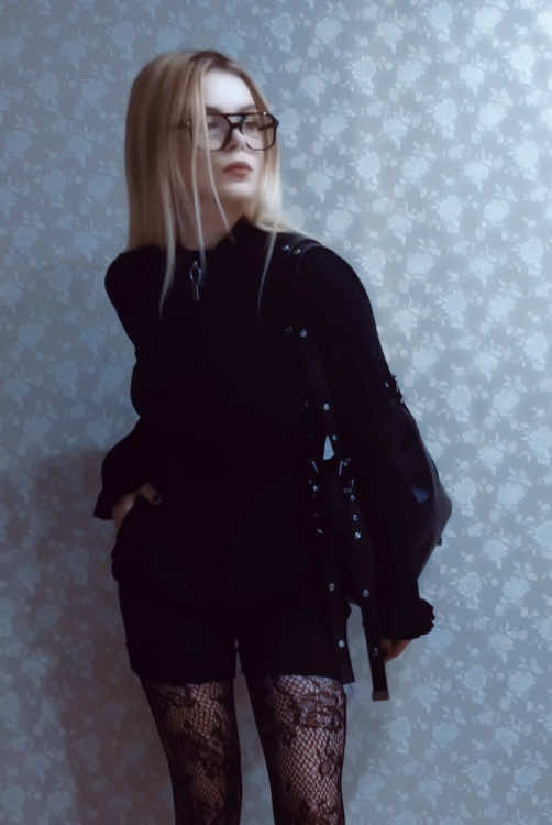 Minimalistic alt style  #fyp #goth #edit #edit #styleinspo #модаистиль #лукдня #fashion #стиль 
