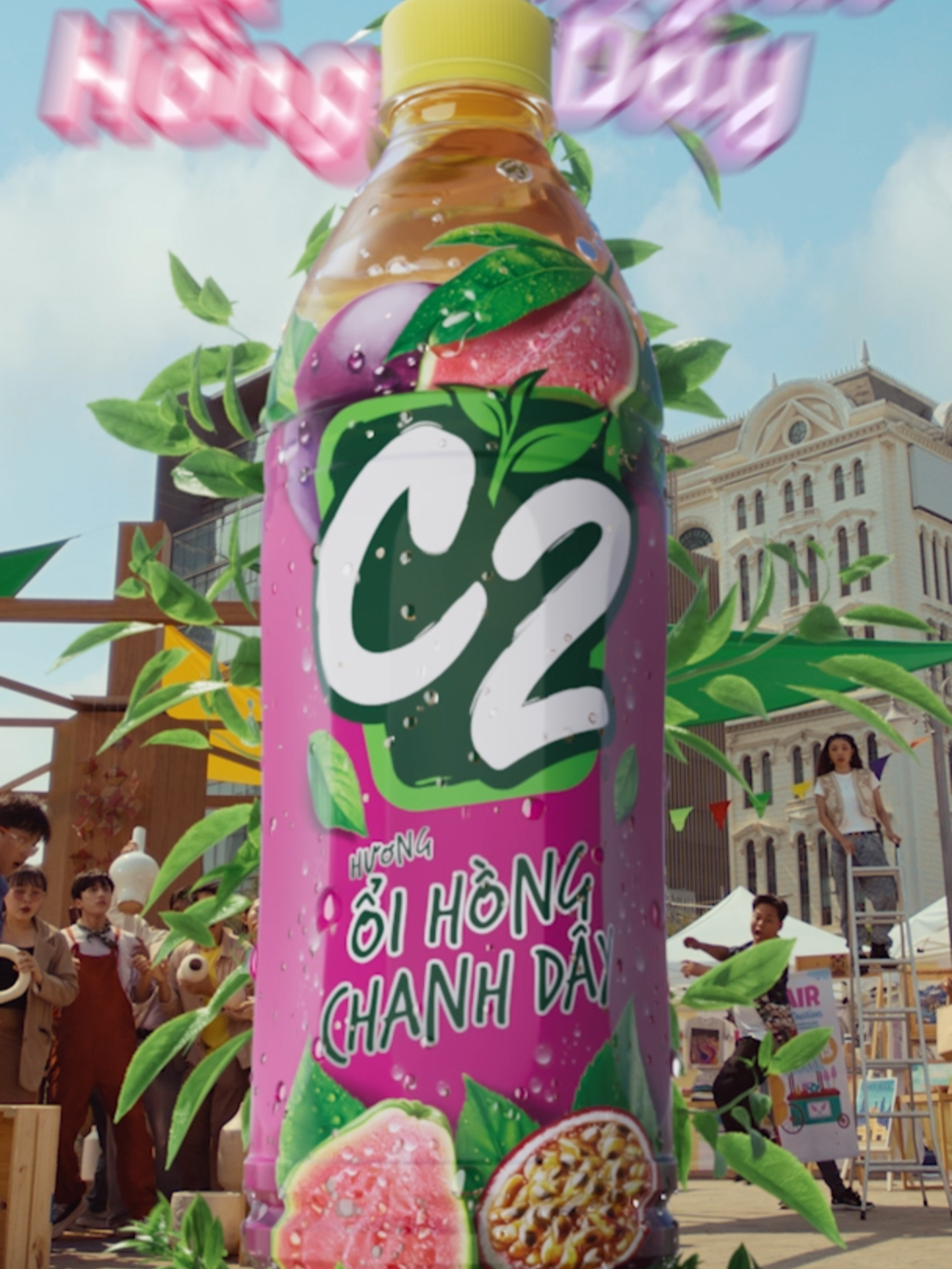 MỚI! Trà C2 hương ổi hồng chanh dây! Nóng như thế này thì làm sao phải gắt? Uống một ngụm C2, cảm nhận hương ổi hồng chanh dây thơm lừng cùng vị trà ủ từ lá trà 100% tự nhiên. Mát lành thư giãn ngay giữa cái nắng nóng ngày hè. Có C2 mát lành, Sao phải gắt? #C2 #traC2 #Saophaigat #oihongchanhday