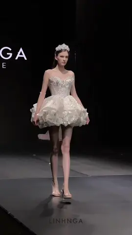 The first designs from Linh Nga Couture have just graced the runway at Sanya Bridal Fashion Week 2024, leaving an unforgettable impression with timeless elegance and sophistication. A showcase that brings dreams to life for the modern muse! ✨💎 #SanyaBridalFashionWeek2024 #LinhNgaCouture #weddingdress  #viral #trend #xuhuong #royalwedding #prewedding #ceremony  #weddinggown #hautecouture #reels #fashionreels #highfashion #fashionstyle #Runway #couture #weddingdress #eveningdresses #collection #highfashionwedding #linhnga 