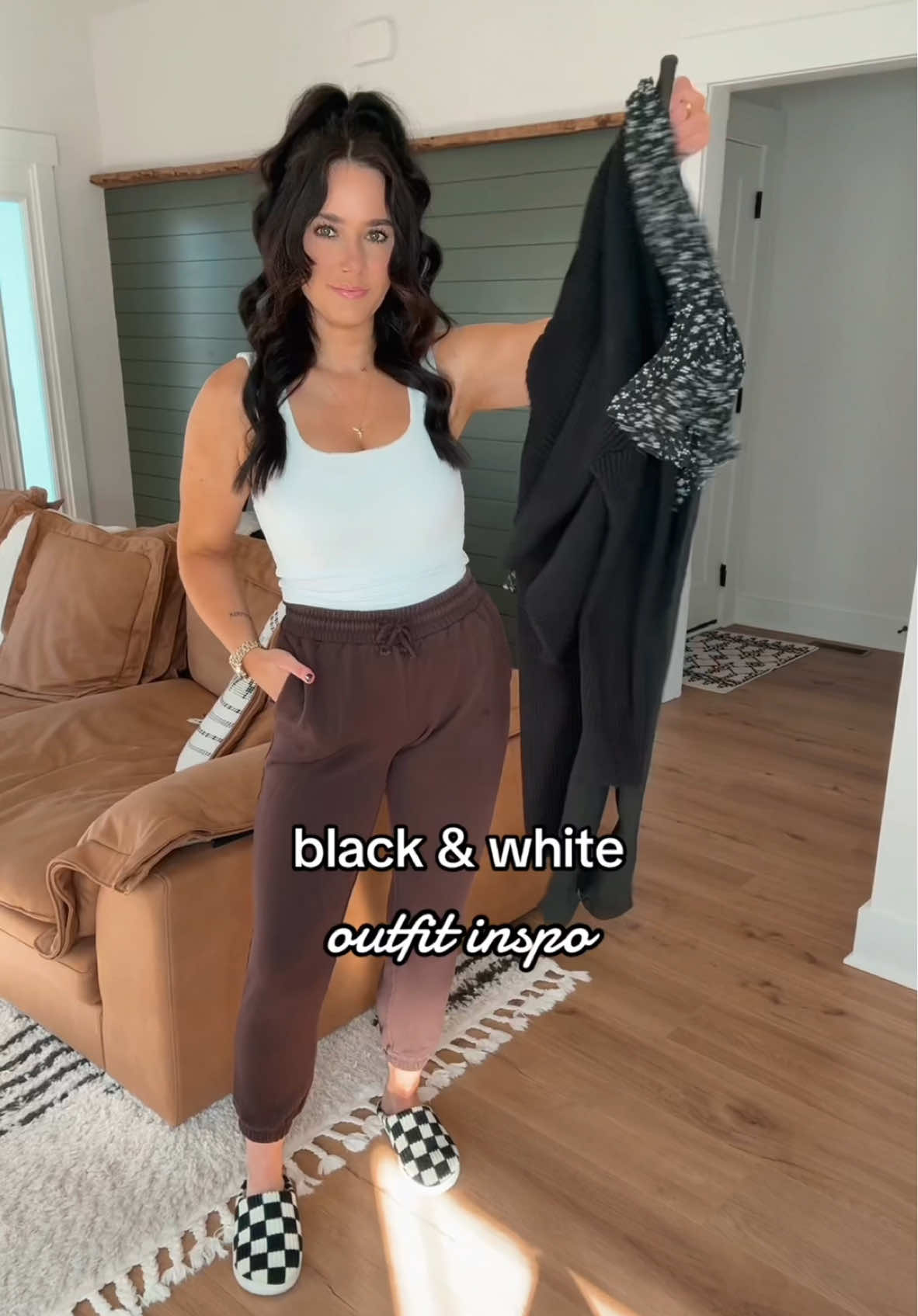 black & white outfit inspo 🖤🤍 love this pleated skirt/sweater combo! also thank you to my fleece lined tights for allowing me to wear alllll of my skirts & dresses, even on the coldest days 🙌🏼 #blackandwhiteoutfit #fleecelinedtights #amazonfashion #amazonstyle #outfitideas #outfitideasforyou #docmartens 