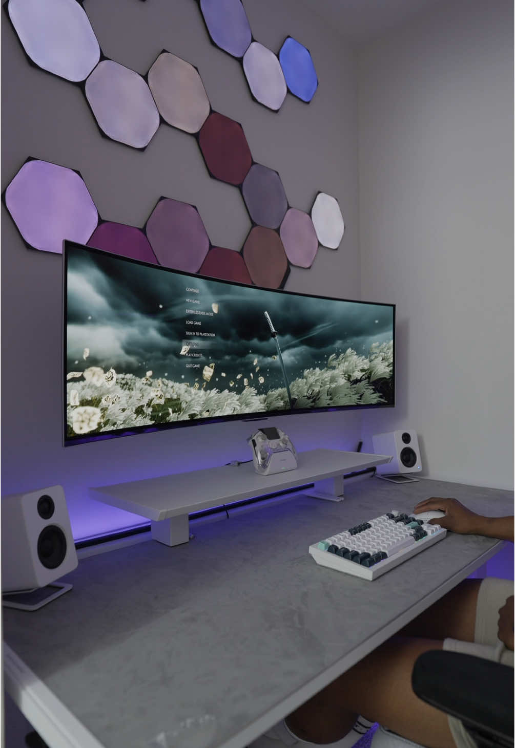 Transforming a small room into my new gaming desk setup! 🎮 The full video showing the entire process is also live on my YTB channel (check b1o 💯) #asmr #desksetup #gaming #pc #pcgamer #pcgaming #Tech #magnuspro #smallroom #smallroomideas #superultrawide #whitedesksetup #deskaesthetic #deskorganization #cleandesk #ambilight #backlight #rgb #rgblights #rgbsetup #rgbpc #pcmasterrace #pcgames #DIY #roomtransformation 