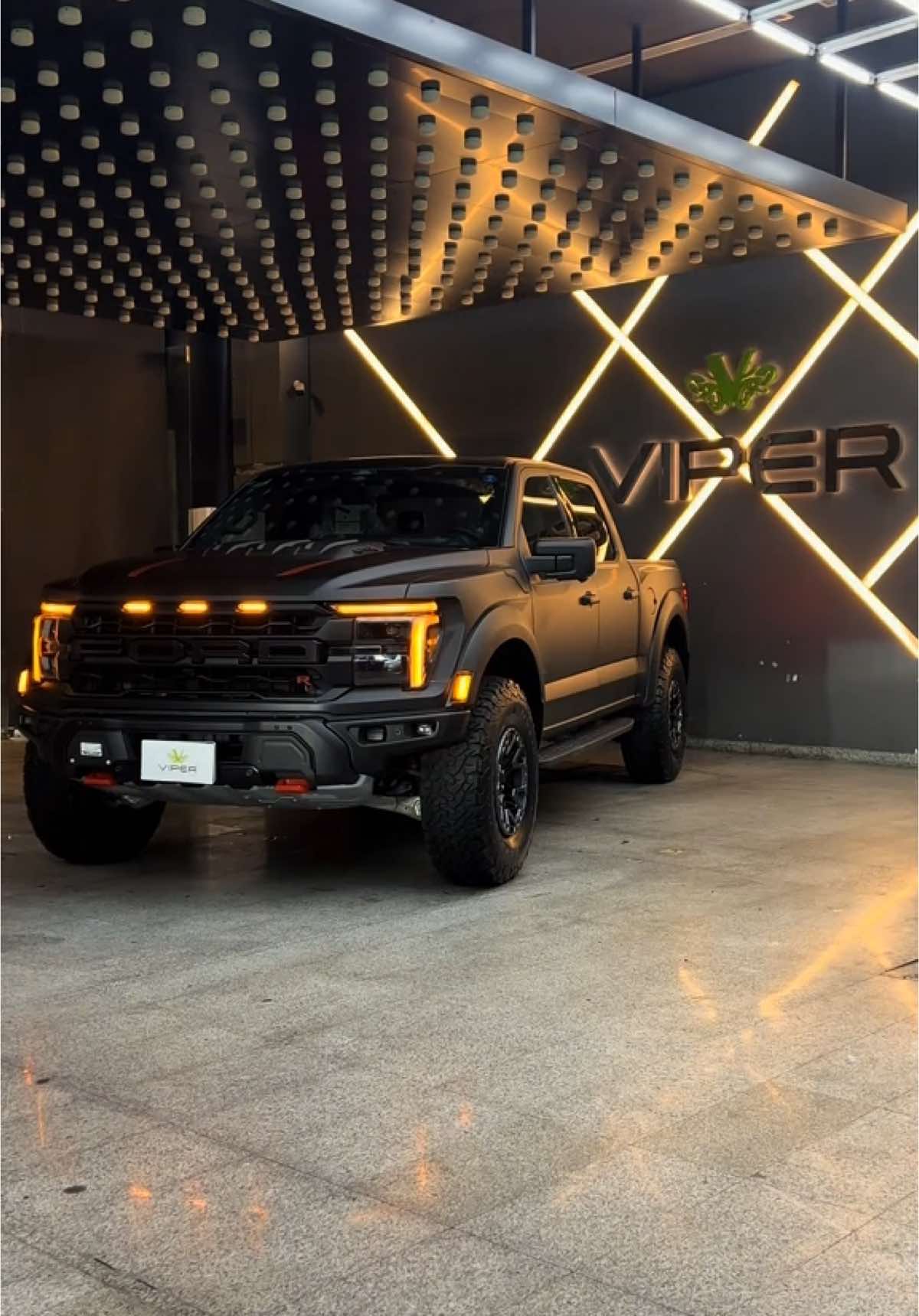 Double F150 RaptoR 720 hp 2025 Paint protection film matte 🛡️ Benefits of Paint Protection Film: Protection from scratches and chips: PPF acts as a barrier between the paint and potential damage, preventing scratches, chips, and other blemishes. Visit us or call 📱 0555570821 #ford #raptor #fordraptor #raptorr #f150 #fordraptorr #ppf #viper_smartfilm #professional #detailing #paintprotection #nanoceramic #windowtint #carprotection #luxurycars #supercars #paintprotectionfilm  #carwash #warranty #jeddah #makkah #riyadh  #vipersmartfilm 