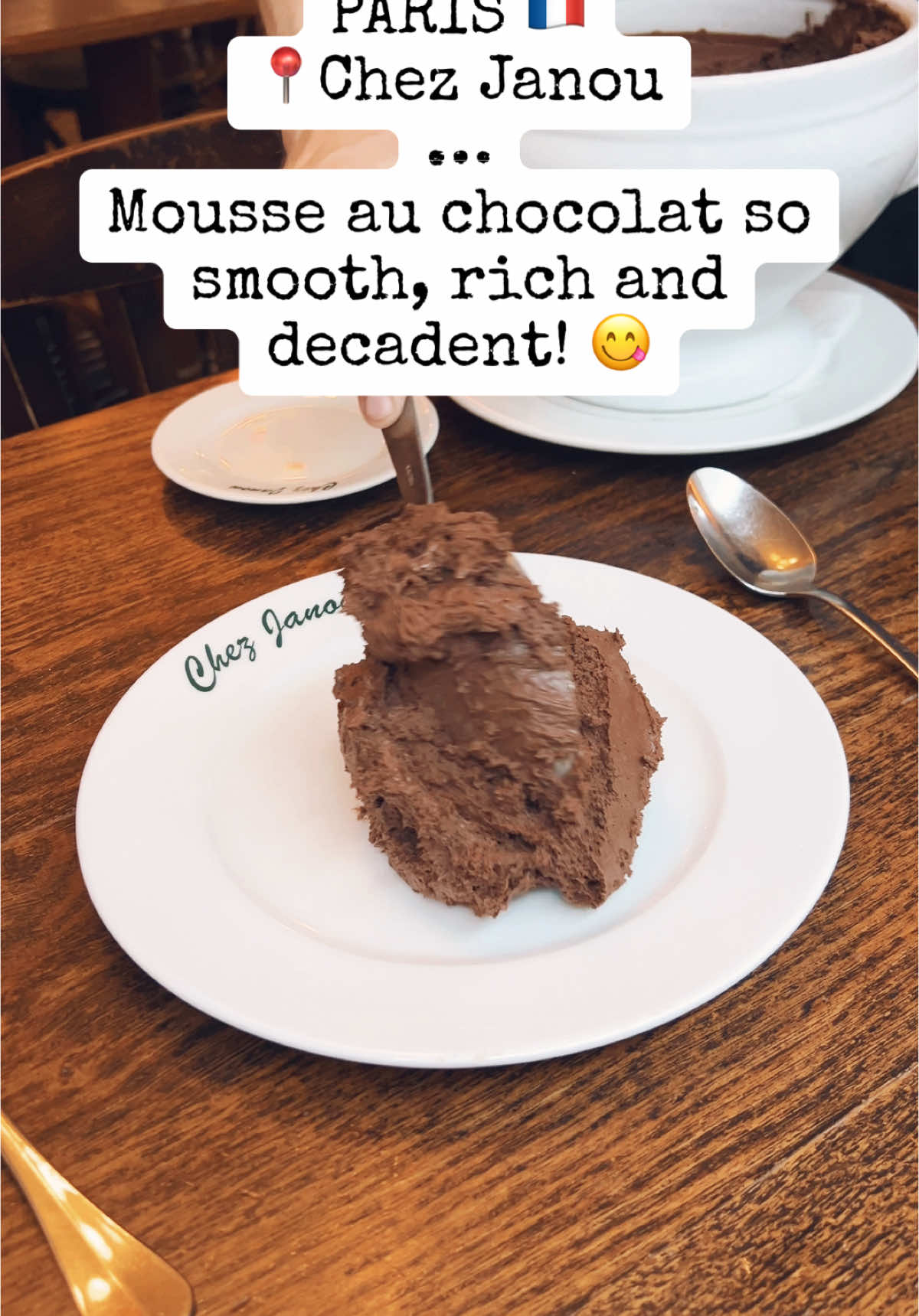 Finally got to try Chez Janou’s chocolate mousse 😋….okay its good, thats it! But nothing special about its taste. #chocolatemousse #Paris #France #Europe #Chezjanou