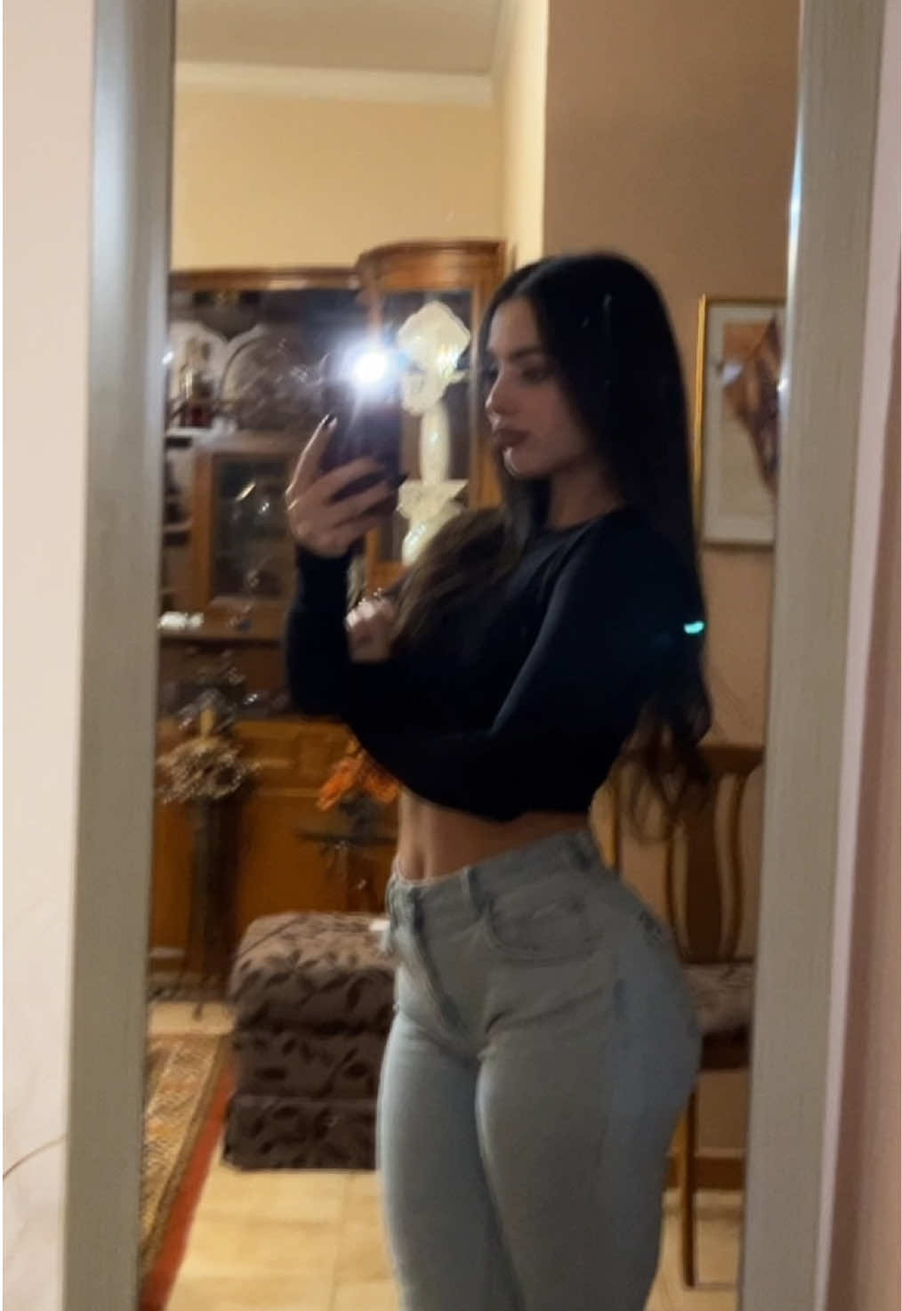 seeing the glute gains in jeans hits different 🤠