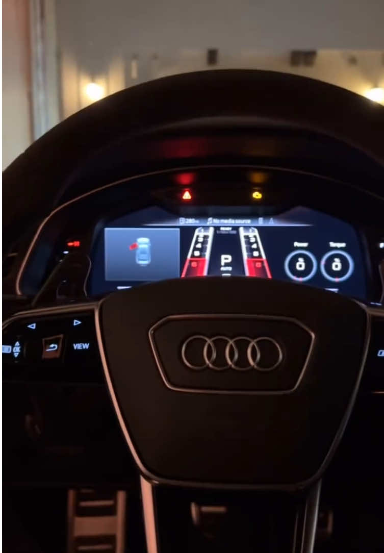 Average friends reunion #audi #rs7 #rs #v8 #coldstart 