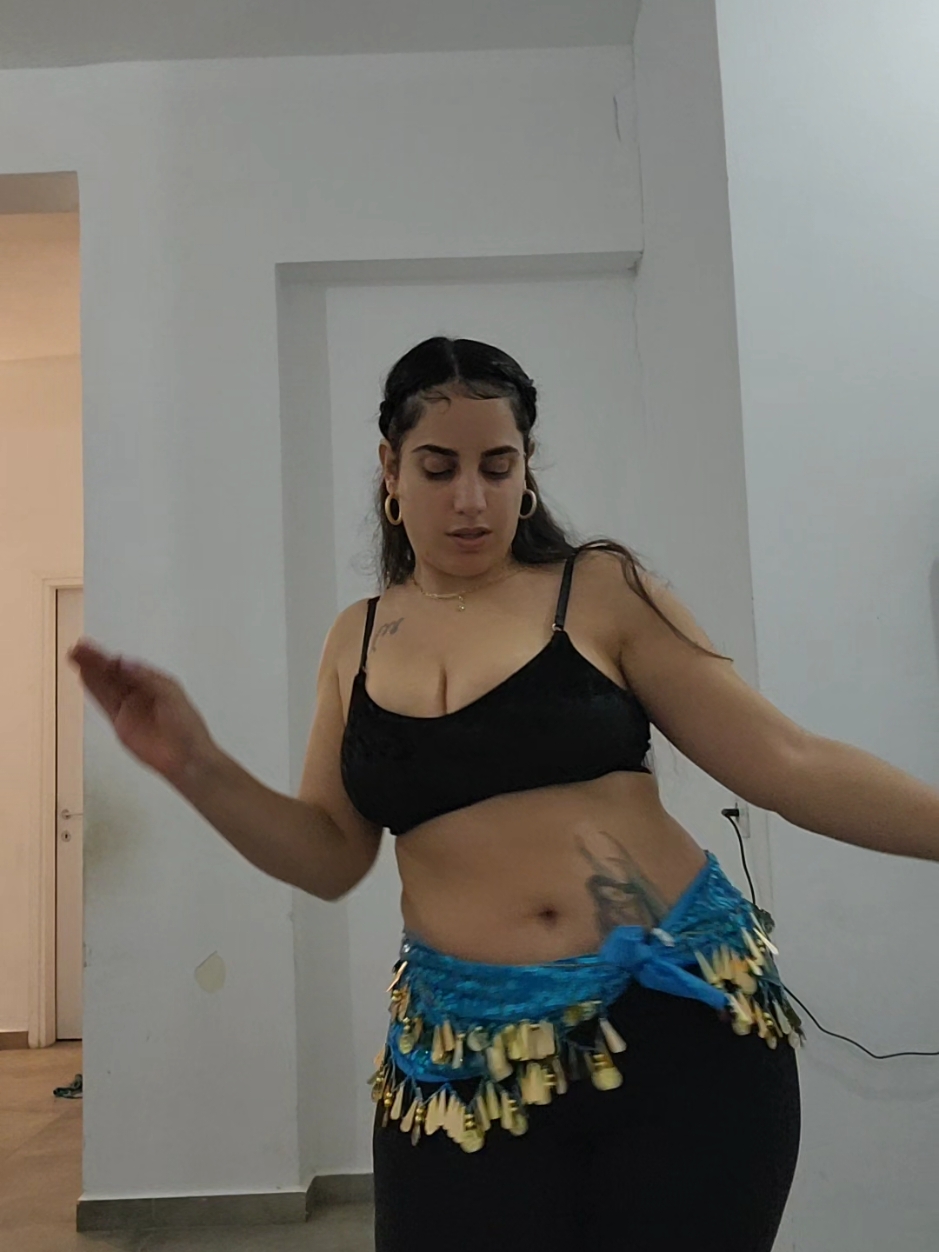 #dancer #ריקודיבטן #tiktokbellydancer #danc #dance #dance #videoviral #videos #video #פוריו #danc #foruyour #foru #פוריו #פוריועולמי 
