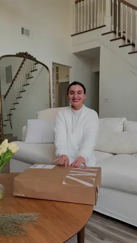 @ZARA unpacking 😍 #ugc #ugctipsforbeginners #ugccreatorsneeded #ugccreator #ugccommunity #ugcconcept #ugctips #ugctipsforbeginners #digitalmarketing #ugcexample #contentcreatortips #ugcvideo #ugcideas #usergeneratedcontent #ugcportfolio #ugcjourney #ugcjourneyupdate #socialmediamarketing #contentcreator #contentcreation