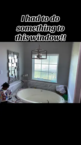 $35 FIX! Annnddddd its cute!! #bathroomwindow #diycurtains #bathroommakeover #bathroomdecor #bathroomcurtains #diydecor #monidesignonadime #deaignonadime #explore #fyp 