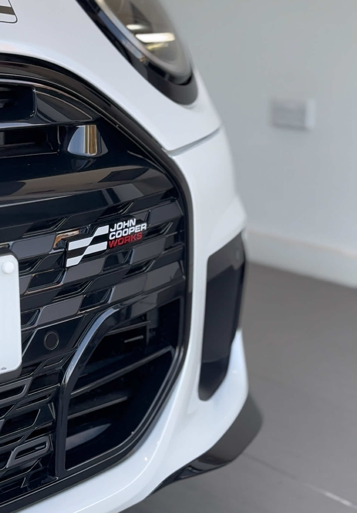 Quick shot of the new @MINI F66 Cooper S hatch Sport 🔥  @MINI UK  #mini #car #sport #hatch #hot #white #jcw #joy #fun #happy #auto #london #england 