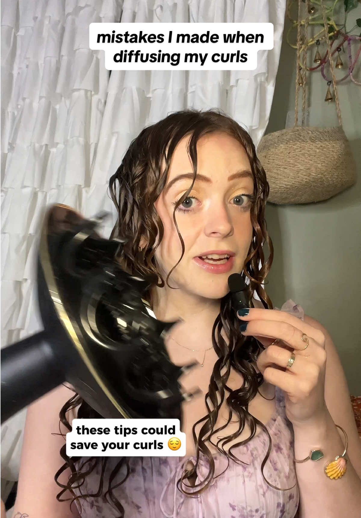 Diffusing like this ruined my curls 👆 Avoid doing these if you’re struggling with frizz and wonky curls ‼️ Obviously everyone’s hair is different, but changing these things has truly changed my curls and they’re looking better than ever (if I may say so myself 🤣) The changes: 🩷 1. Stopped diffusing straight away. Now I always wait at least 10 minutes before diffusing, this gives my curls time to set and massively reduces frizz for me 🩷 2. Stopped immediately touching my curls ✋🏼 and letting the diffuser touch my hair straight away. Again, this would cause the curls to become wonky and excessively frizzy because it disturb them and didn’t give them enough time to set in place. Now I always hover diffuse until my hair is about 20% dry ⏱️ 🩷 3: Stopped lifting my curls all the way to the root when pixie diffusing (pixie diffusing is just when you place your curls in the diffuser attachment and lift). The motion of lifting them that high caused the curls to become misshapen. Now I lift half way to avoid the curls becoming wonky 👌🏼 The diffuser I’m using is my fave @Curlsmith Defrizzion dryer with an XXL diffuser 🏆 love this #curlyhair #curlyhairtips #3acurls #curlygirl #curlyhairroutine #curls #curly #curlscurlscurls #curlyhaircare #washday #curldefinition 
