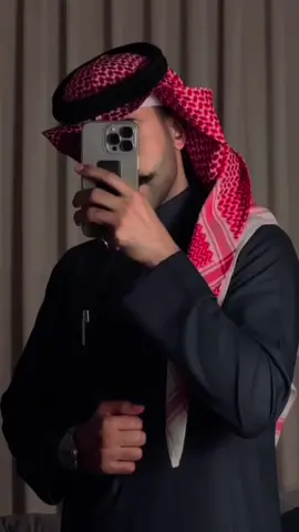 فلوق الليلة ! 🤍🕯️ -  الأقشمة كانت من @أميرال للأقمشة الرجاليه ✨