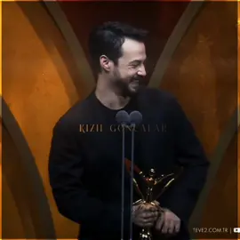 cüneyd karakterini yanlız mert hakkından gelebilirdi👏🏻 #kızılgoncalar #cüneyd #mertyazıcıoğlu