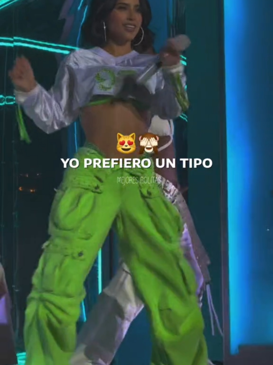 A mi me gustan Mayores 🙈💘 BeckyG  #bekyg #badbunnypr #mayores #musica #canciones #parati #paratiiiiiiiiiiiiiiiiiiiiiiiiiiiiiii #rolitas #paradedicar #song  #LIVEHighlights #LIVEIncentiveProgram #PaidPartnership 