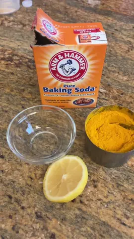 Homemade turmeric, lemon, baking soda mix for your blemishes.        ##fyp##fypシ##skincare##naturalbeauty##DIY##homemade