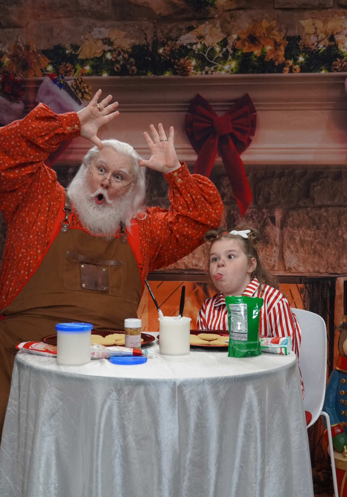 Some #behindthescene of our work with @Santa Claus 🎅🏻 ✨❄️ for @St. Jude #fyp #christmas #givingszn #holiday #fypシ゚viral 