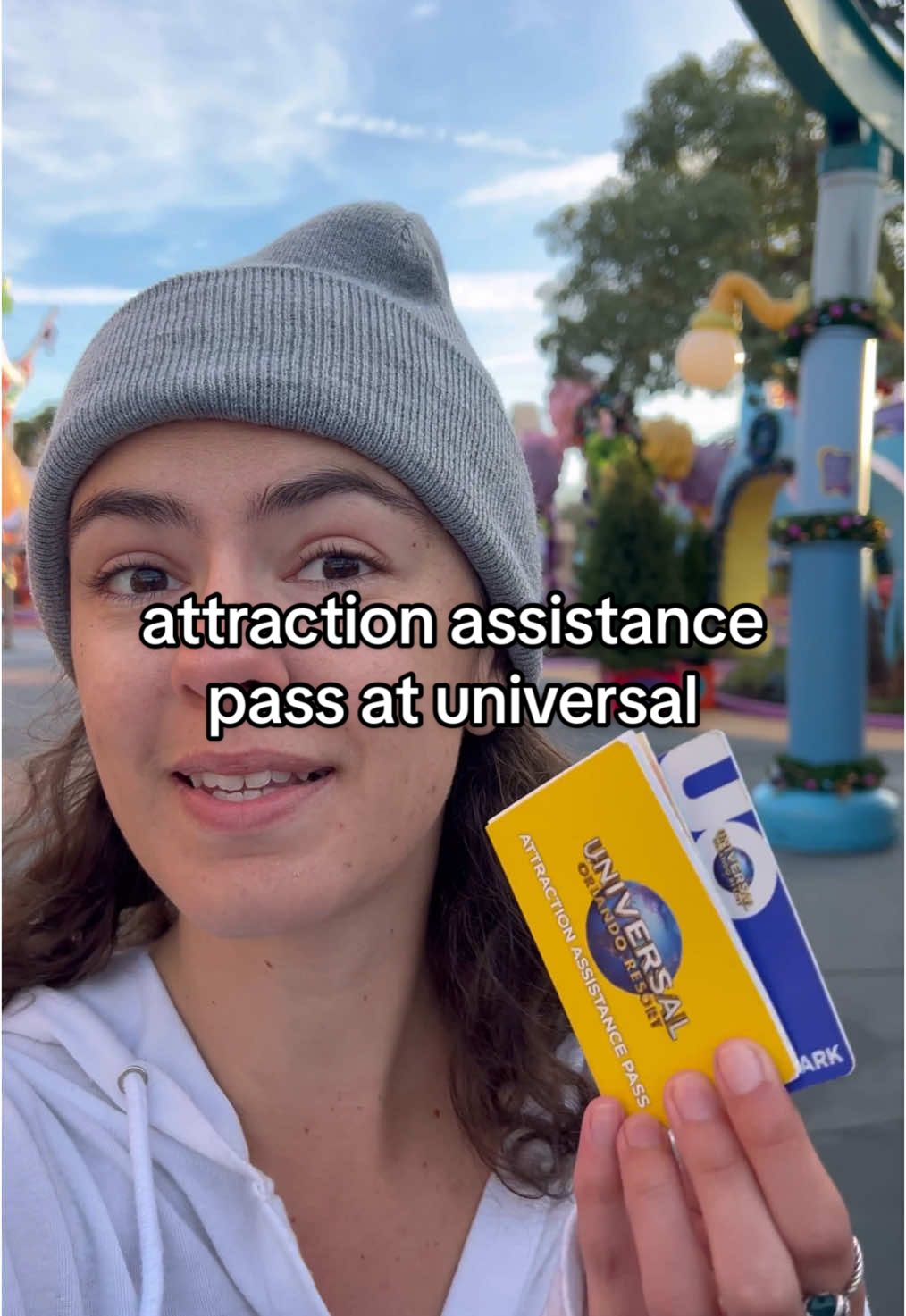can you tell how tired my eyes looks 🥲 #universalstudios #universalorlando 