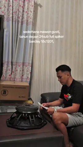 pie menurutmu bolo 𝐁𝐀𝐑𝐂𝐋𝐀𝐘 𝟏𝟖𝐂𝟏𝟐𝟎𝟏 𝐕𝐂 𝟓,𝟓