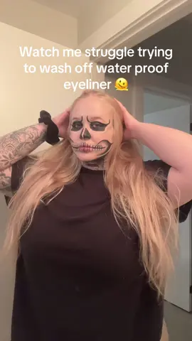 Forgot to post this from Halloween.. in other words don’t use waterproof eyeliner to paint your whole face 🫠 #fyp #tatelangdon #ahs #makeupremoval #makeup #fail #getreadywithme 