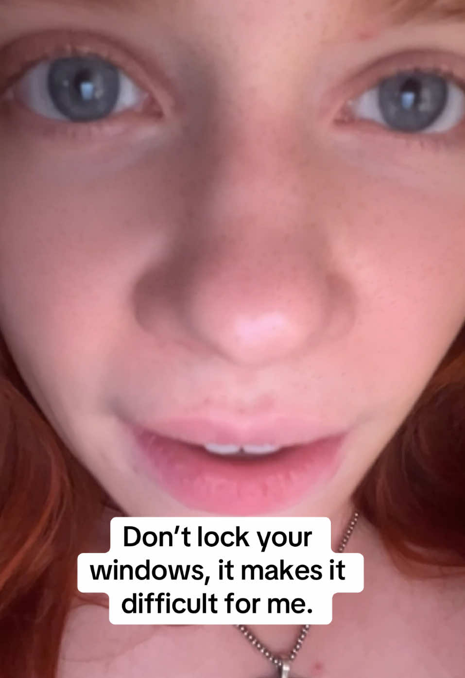 🥺Baby its colllld outside 🎶 #fyp #foryoupage #trending #funny #redhead #asmr #viralvideo #cringe 