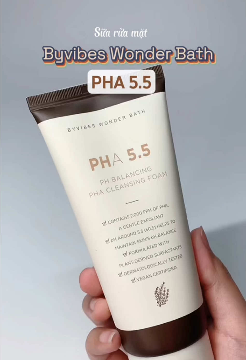Vô cùng ổn áp, giá hssv và phù hợp cho da nhạy cảm, da mụn. Xem chị Hà Linh review xong cái tui múc liền, dùng từ đó đến giờ lun  #suaruamat #PHA55 #review #unbox #xuhuongtiktok #viral #nlpn 