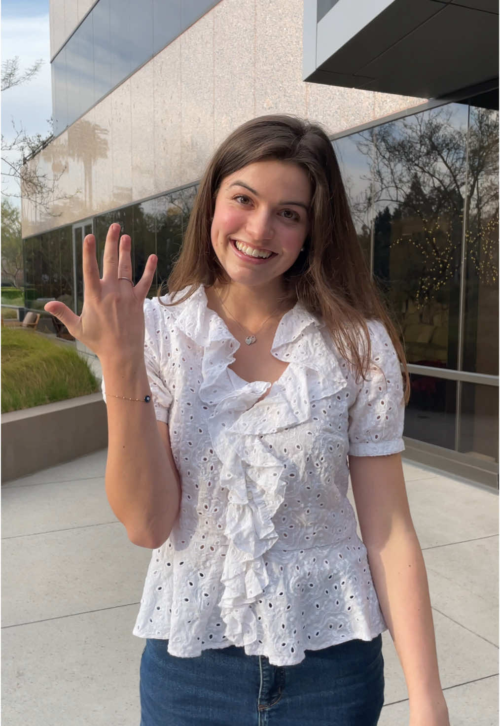 ring ring 💍 #fyp #married #ringtrend #MarriedToTheCareer 