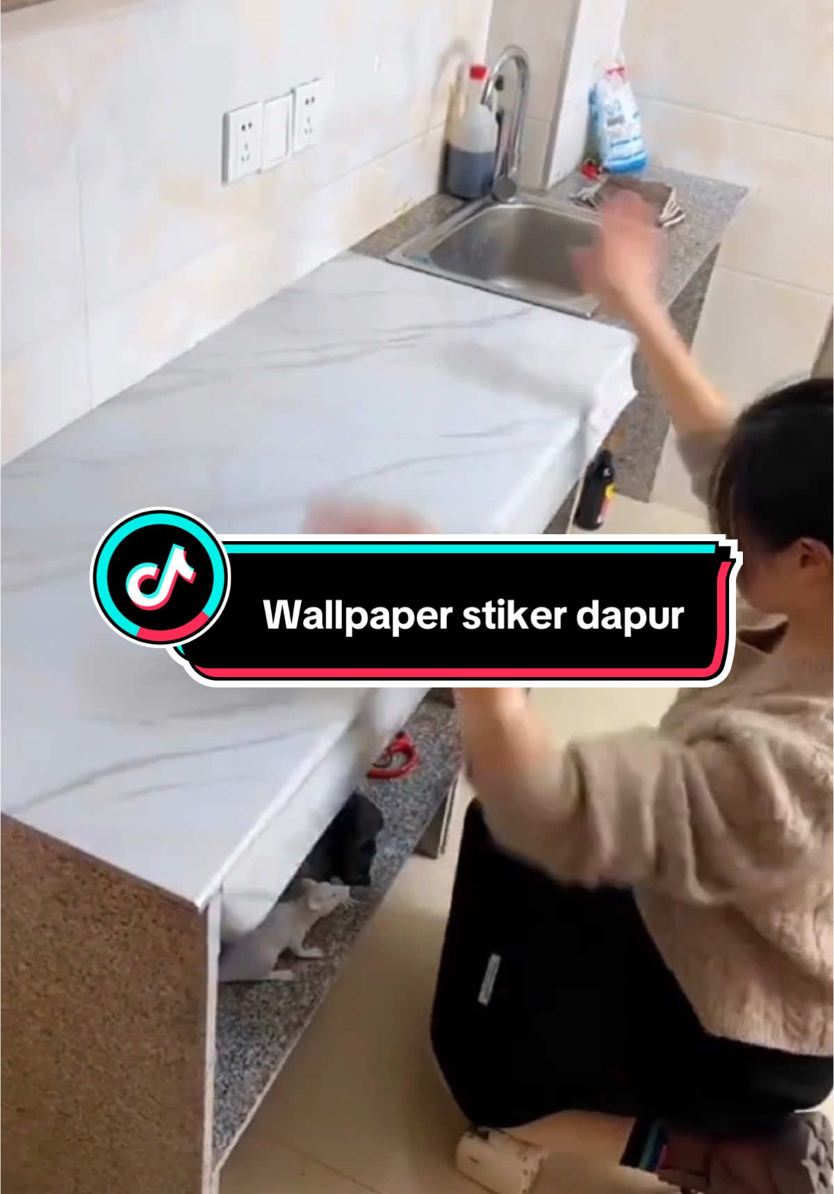 Wallpaper stiker dapur bahan glossy mudah dibersihkan cocok untuk dapur ruangan kalian🥰🥰 #wallpaperdapur #wallpaperaesthetic #wallpaperdapurmurah #wallpaperdapurstiker #wallpapersaesthetic #fyp #xyzbca #fypシ゚viral #fypage #fypage 