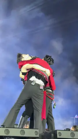 Hùng Huỳnh phát sáng #hunghuynh #quanap #hurrykng #anhtraisayhiconcert2024 