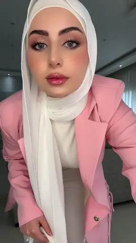 #شعب_الصيني_ماله_حل😂😂 #لبنان🇱🇧 #لبنانيه🇱🇧 #محجبات #حجاب 