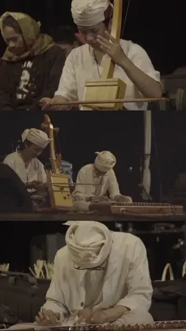 Kembali untuk meneruskan perjalanan yang sempat terhenti.  -Tarawangsa Astungkara - Gading #tarawangsa #tarawangsaastungkara #tarawangsarawabogo #musiktradisional #traditionalmusic #culture #musicviral #musikviral #musikviral #jawabarat #fyp #fypシ゚ 